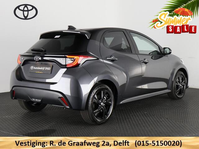 Toyota YARIS 1.5 Hybrid Dynamic Luxury Bi-Tone | Stuur- & Stoelverwarming | Camera | Lichtmetalen velgen |