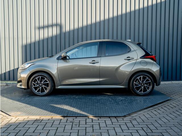Toyota YARIS 1.5 Hybrid 115 Dynamic | Stoelverw. | Camera | Reservewiel | Prijs Rijklaar!!