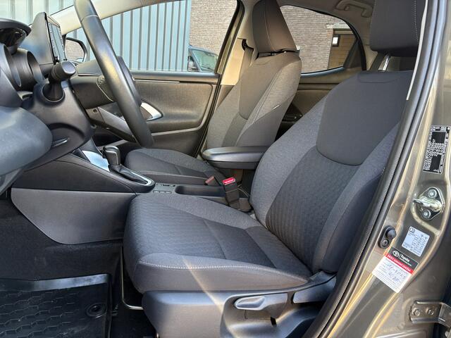 Toyota YARIS 1.5 Hybrid 115 Dynamic | Stoelverw. | Camera | Reservewiel | Prijs Rijklaar!!