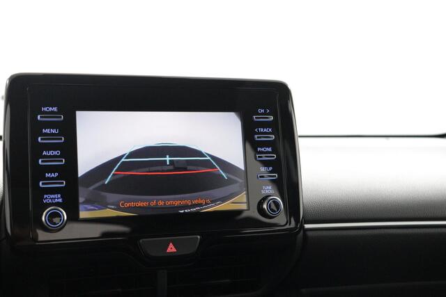 Toyota YARIS 1.5 Hybrid Active | parkeer sensoren voor en achter | Apple Carplay/Android Auto |