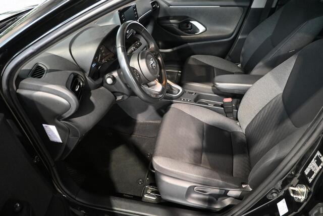 Toyota YARIS 1.5 Hybrid Active Automaat Carplay Camera Dealer Onderhouden! Inruil Mogelijk!