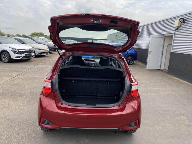 Toyota YARIS 1.0 VVT-i Energy Navigatie, achteruitrij camera, climate control, cruise control, centrale deurvergrendeling