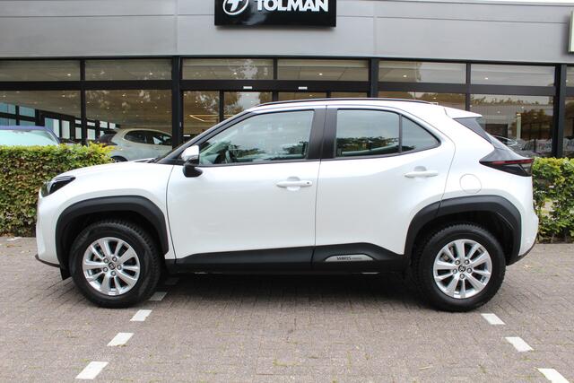 Toyota YARIS Cross 1.5 Hybrid Dynamic Special | Rijklaar | Parelmoer | Head Up | El.achterklep | Stoel-/stuurverw. | All-season | LED | Keyless | Apple/Android | Navi