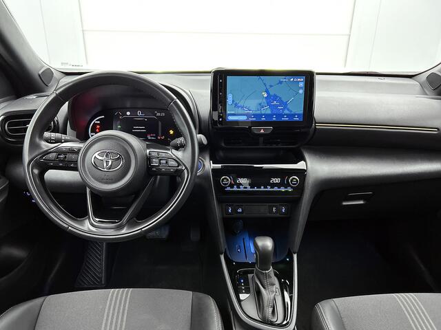 Toyota YARIS Cross 1.5 Hybrid Adventure AWD | Navigatie | Parkeersensoren voor+achter | Stoelverwarming |