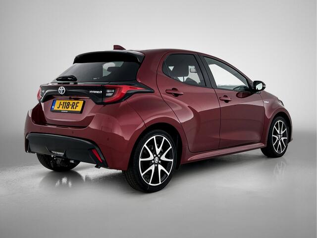 Toyota YARIS 1.5 Hybrid Executive | Navigatie | JBL | Parkeersensoren voor+achter | Blind Spot |