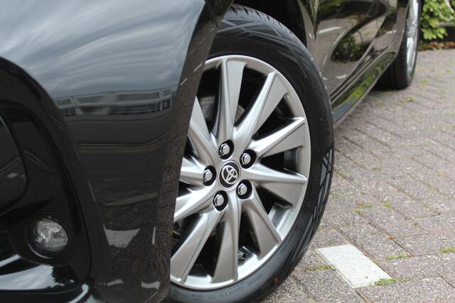 Toyota YARIS 1.5 Hybrid Dynamic | Rijklaar | Trekhaak | Stoel-/stuurverw. | Apple/Android | LED | Keyless | Dealer onderhouden