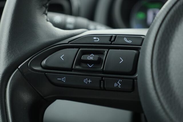 Toyota YARIS 1.5 Hybrid Dynamic | Apple CarPlay & Android Auto | Keyless | Adapt. Cruise | Camera