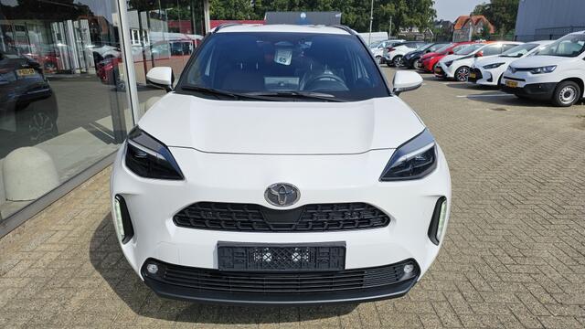 Toyota YARIS 1.5 Hybride 130pk Teamplayer All-in | Rijklaar