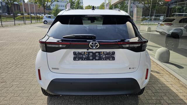 Toyota YARIS 1.5 Hybride 130pk Teamplayer All-in | Rijklaar