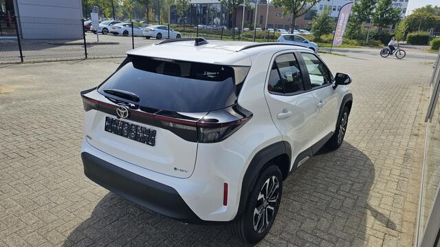 Toyota YARIS 1.5 Hybride 130pk Teamplayer All-in | Rijklaar