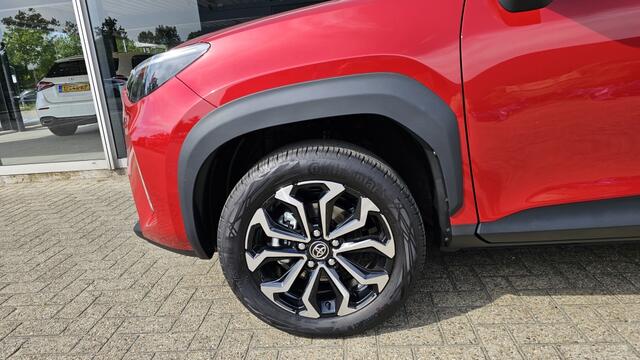 Toyota YARIS 1.5 Hybride 130pk Teamplayer All-in | Rijklaar