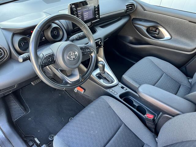 Toyota YARIS 1.5 Hybrid First Edition Navi Clima Cruise Camera 1e Eigenaar Dealer onderhouden