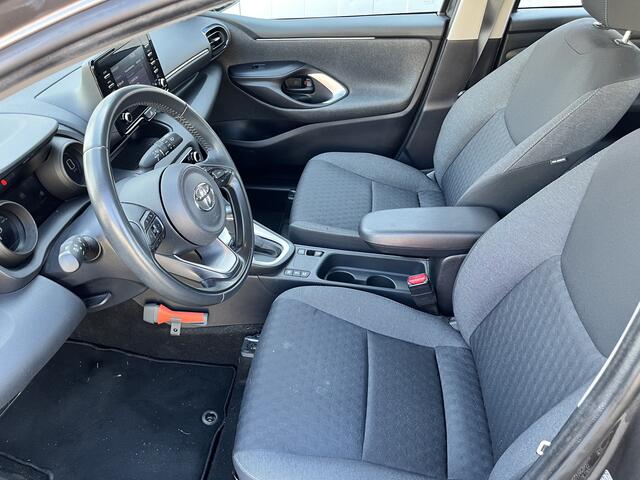 Toyota YARIS 1.5 Hybrid First Edition Navi Clima Cruise Camera 1e Eigenaar Dealer onderhouden