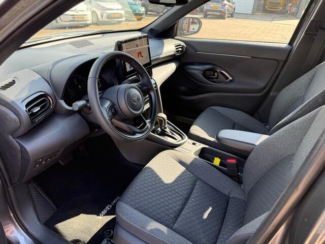Toyota YARIS 1.5 HYBRID 130 PK DYNAMIC Automaat Nieuw!
