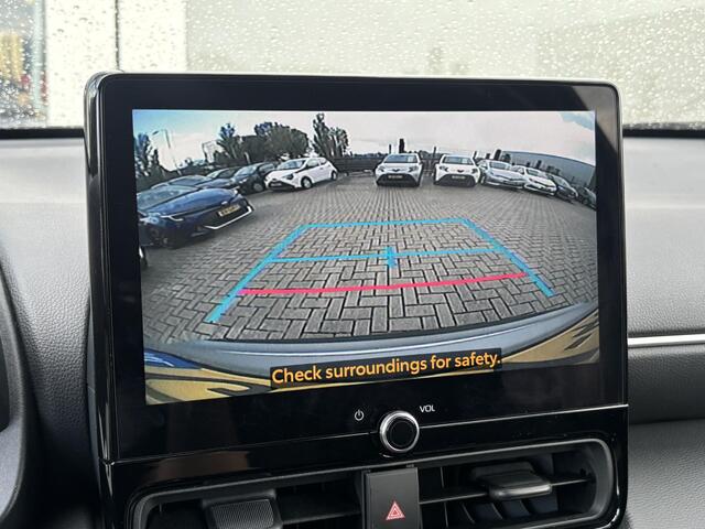 Toyota YARIS Cross 1.5 Hybrid 115 First Edition Comfort Pack | Stoel + stuur + voorruit verwarmd | Apple Carplay/Android auto | All Season banden | Camera | Toyota garantie tot 2034!