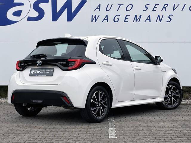 Toyota YARIS 1.5 Hybrid Team D | Navi | Carplay | Keyless | Camera