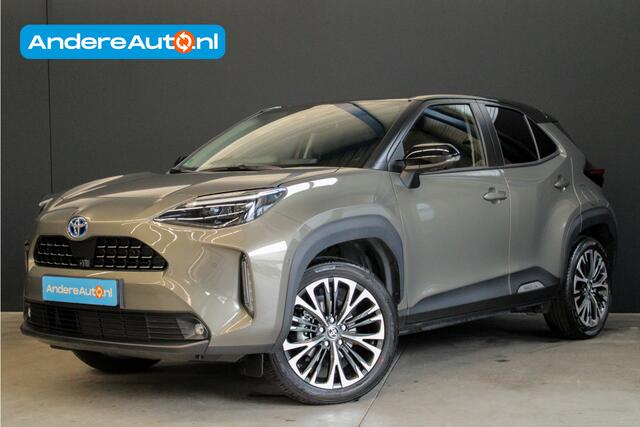 Toyota YARIS Cross 1.5 Hybrid Executive AWD |trekhaak|elek klep|leder|parkeersensoren|