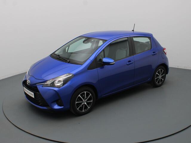 Toyota YARIS 73pk VVT-i Connect Airco | Camera | Carplay | 15" Velgen