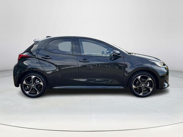 Toyota YARIS 1.5 Hybrid 130 Executive | Night sky black metallic | Demonstratie auto |