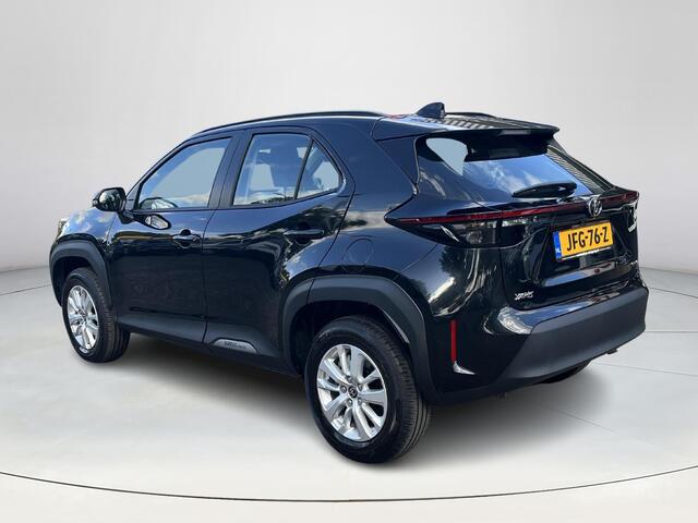 Toyota YARIS Cross 1.5 Hybrid 115 Active | Night sky black metallic | Demonstratie auto |
