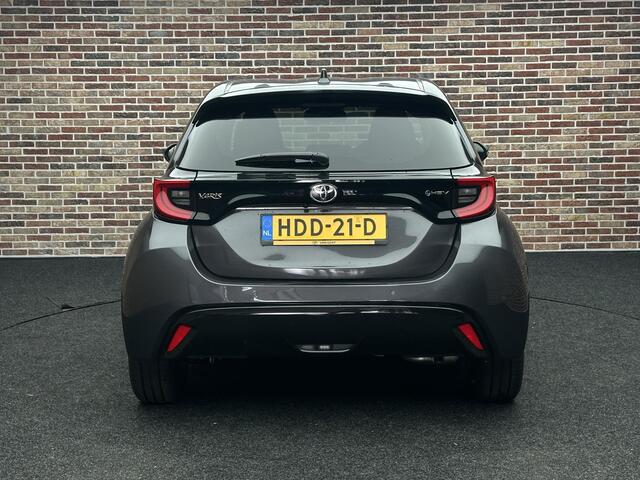 Toyota YARIS 1.5 Hybrid 130 Executive Camera StoelVrwm StuurVrwm NAP