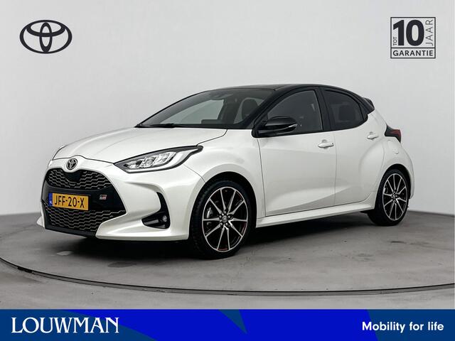 Toyota YARIS 1.5 Hybrid GR Sport Limited | Stoelverwarming | Apple Carplay/Android Auto | Spiegels Elektrisch Inklapbaar | Parkeercamera | Lichtmetalen Velgen |