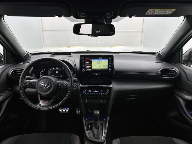 Toyota YARIS Cross 1.5 Hybrid GR Sport limited | Navigatie | SIPA | Dode hoek sensor