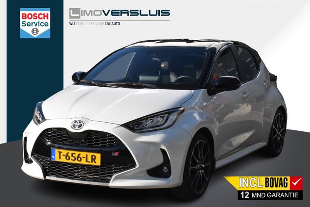 Toyota YARIS 1.5 Hybrid GR Sport 100% Toyota Onderhouden | Navigatie | Camera | 12 mnd BOVAG garantie Whatsapp 06-53188999