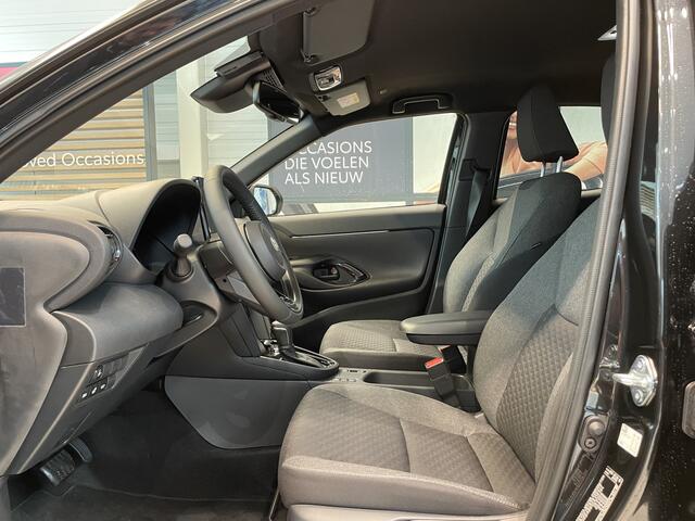 Toyota YARIS Cross 1.5 Hybrid 115 Dynamic | Apple Carplay | Achteruitrijcamera | Toyota Safety Sense |