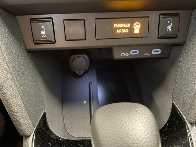 Toyota YARIS Cross 1.5 Hybrid 115 Dynamic | Apple Carplay | Achteruitrijcamera | Toyota Safety Sense |