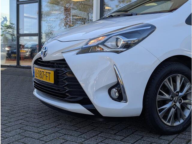 Toyota YARIS 1.5 Hybrid Aspiration | Cruise control | Climate control | Camera | Navi | Lane assist | Bluetooth