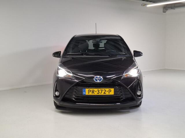 Toyota YARIS 1.5 Hybrid Premium | Panorama-dak | Keyless | Cruise control | licht/regen sensor |