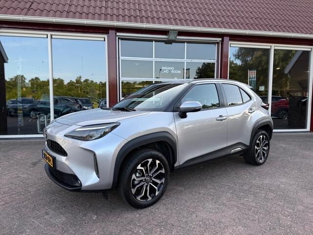 Toyota YARIS 1.5 HYBRID 130 PK DYNAMIC AUTOMAAT Nieuw! LUXE UITVOERING