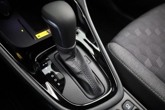 Toyota YARIS 1.5 Hybrid 115 Dynamic *NIEUW* | Direct leverbaar! | Comfort Pack |