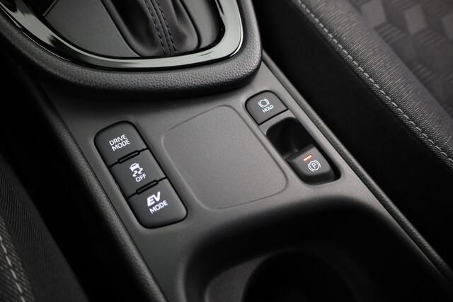 Toyota YARIS 1.5 Hybrid 115 Dynamic *NIEUW* | Direct leverbaar! | Comfort Pack |