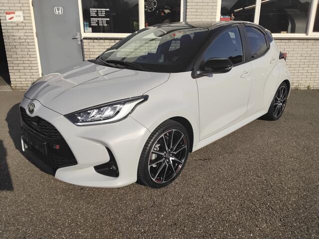 Toyota YARIS 1.5 Hybrid GR Sport Garantie*two tone*