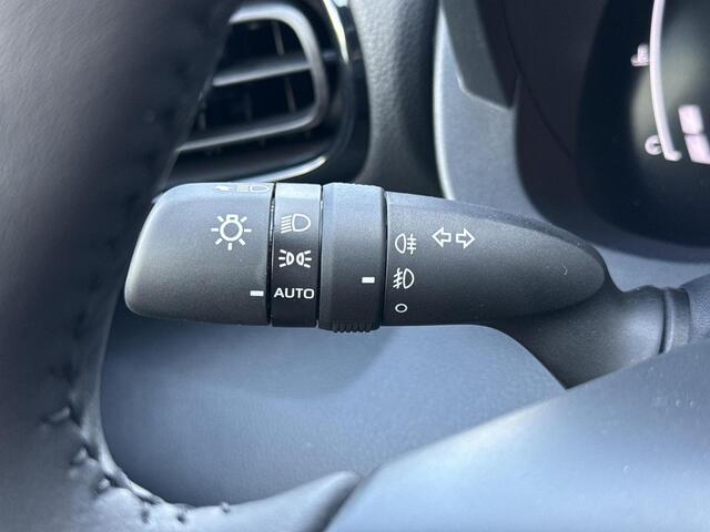 Toyota YARIS Cross 1.5 Hybrid 130 Dynamic **NIEUWE AUTO/ FOREST GREEN/ BINNENKORT LEVERBAAR**