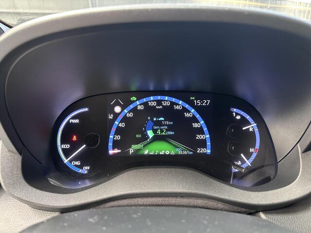 Toyota YARIS Cross 1.5 Hybrid | AWD | Stoelverwarming | 17'' LM Velgen |