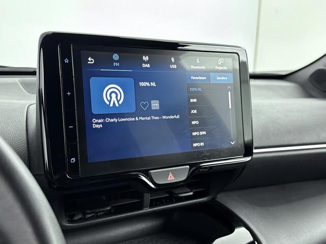 Toyota YARIS Cross 1.5 Hybrid Dynamic Plus | Parkeersensoren V+A | Stoelverwarming |