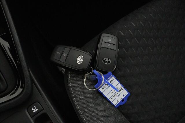 Toyota YARIS Cross 1.5 Hybrid 115 Dynamic Nieuw Uit voorraad leverbaar