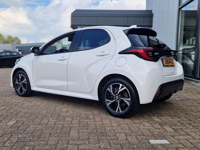 Toyota YARIS 1.5 Hybrid 115 Business Plus