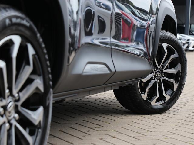 Toyota YARIS 1.5 Hybrid 115 Dynamic I Apple/Android Navi I LED I Camera