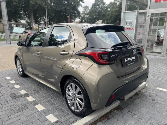 Toyota YARIS 1.5 VVT-i Dynamic Apple/Android, Camera, Voorstoelen verwarmd , All-in Rijklaarprijs