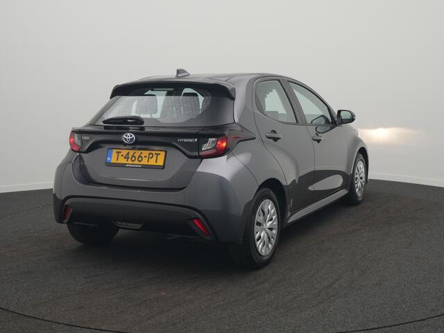 Toyota YARIS 1.5 Hybrid Active - RIJKLAARPRIJS - All Seasonbanden - Achteruitrijcamera - Adaptive Cruise Control - Apple Carplay/Android Auto