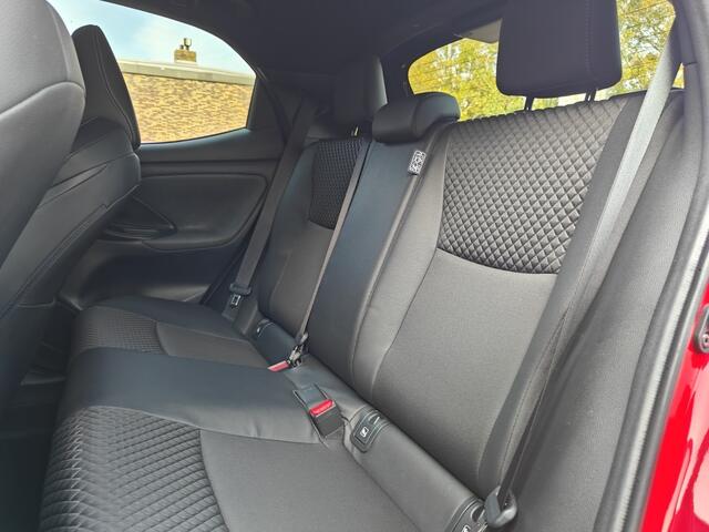 Toyota YARIS 1.5 Hyb. Executive