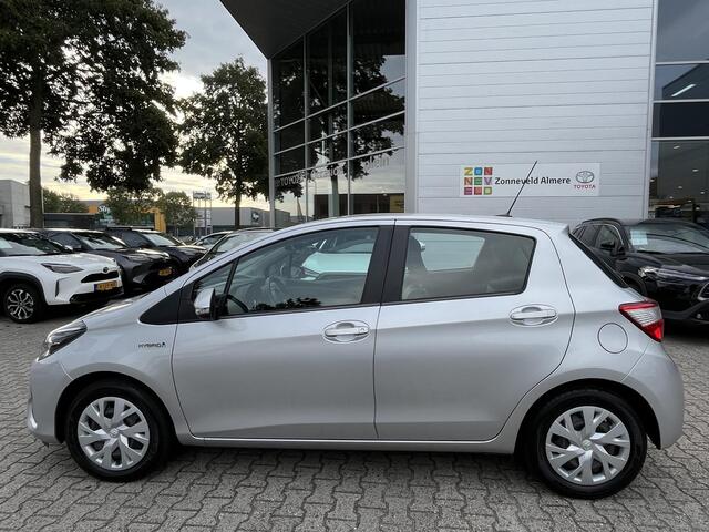 Toyota YARIS 1.5 Hybrid Dynamic