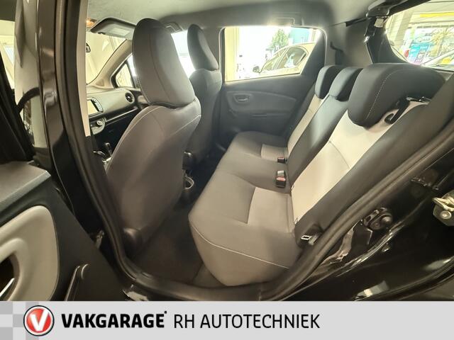Toyota YARIS 1.5 VVT-i Active