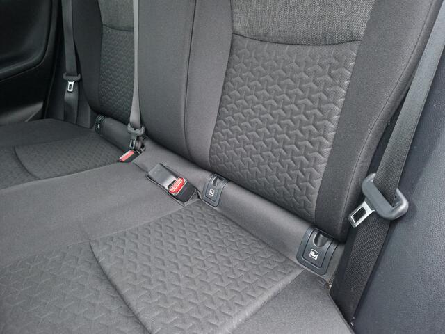 Toyota YARIS Cross 1.5 Hybrid Dynamic TEAM D | PDC V + A | CRUISE | rijklaarprijs !!