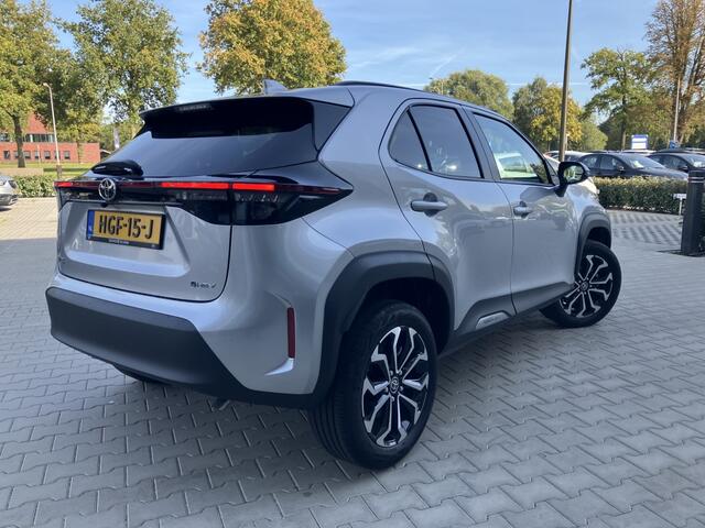 Toyota YARIS 1.5 Hybr 130 Dynamic | PDC V/A | Stoel/Stuur verw | Adaptive Cru