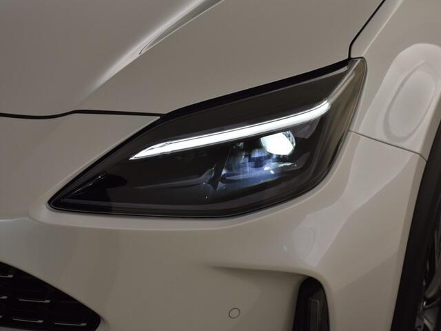 Toyota YARIS 1.5 Hybrid Executive | Panoramadak | PDC V+A | HUD | JBL